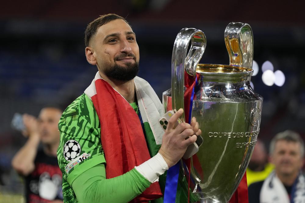 莱昂纳多：当时我不同意巴黎续约姆巴佩；我一直都不喜欢执教